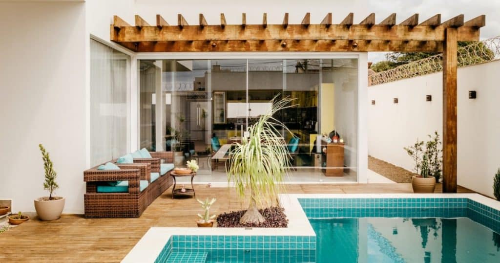 Read more about the article The Importance of Proper Pergola Installation